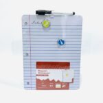 سبورة مسطرة مع خطاط مقاس 21.5*28 سم