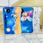 طاولة دراسة خشبية رسومات للدراسة و اللابتوب