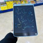 ⁦سبورة اطفال ايباد سحرية مقاس 12 انش مع قلم⁩ - الصورة ⁦2⁩