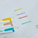 ⁦اقلام اظهار هايلايتر لامعه لتوضيح العناوين 6668⁩ - الصورة ⁦3⁩