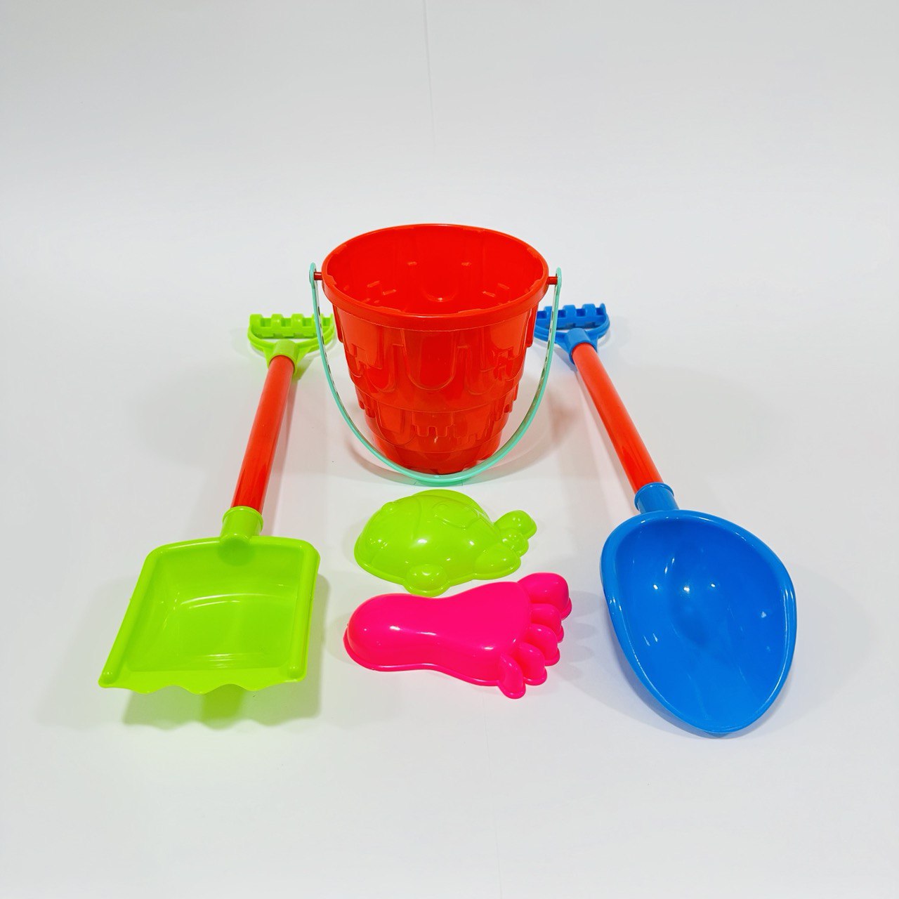 photo_2024-05-30_15-56-29 لعبة سطل بحر مع 2 مجرفة و 2 العاب تشكيل - الصورة 1