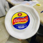 ⁦صحون بيضاء بلاستيك للمناسبات والجمعات العائلية 50 صحن⁩ - الصورة ⁦2⁩