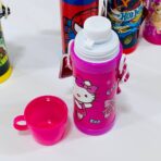 ⁦ترمس مياه شراب مع طاسة رسومات شخصيات⁩ - الصورة ⁦2⁩