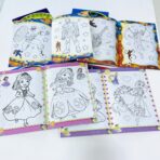 ⁦كراسة تلوين شخصيات كرتونية للأطفال حجم متوسط مقاس 16.5*23.5 سم⁩ - الصورة ⁦2⁩