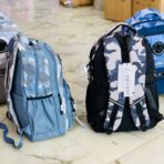 ⁦حقيبة شبابية طيارة جيشية It's ok مناسبة للإعدادي والثانوي⁩ - الصورة ⁦3⁩