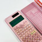 ⁦الة حاسبة وردية fx-991 ES PLUS الاصدار الأخير جميع العمليات⁩ - الصورة ⁦2⁩