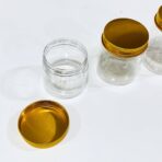 ⁦علب شفافة بغطاء ذهبي محكم لتخزين المنتجات والتوزيعات للمناسبات⁩ - الصورة ⁦4⁩