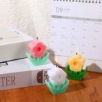 ⁦قالب سيليكون وردة لصناعة الشموع مقاس 5.5*5 سم WFHM77⁩ - الصورة ⁦3⁩