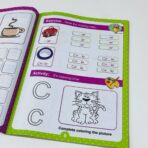 ⁦كراسة تعليم كتابة الحروف والكلمات الانجليزية كابيتال و سمول ب 2 مستويات⁩ - الصورة ⁦10⁩