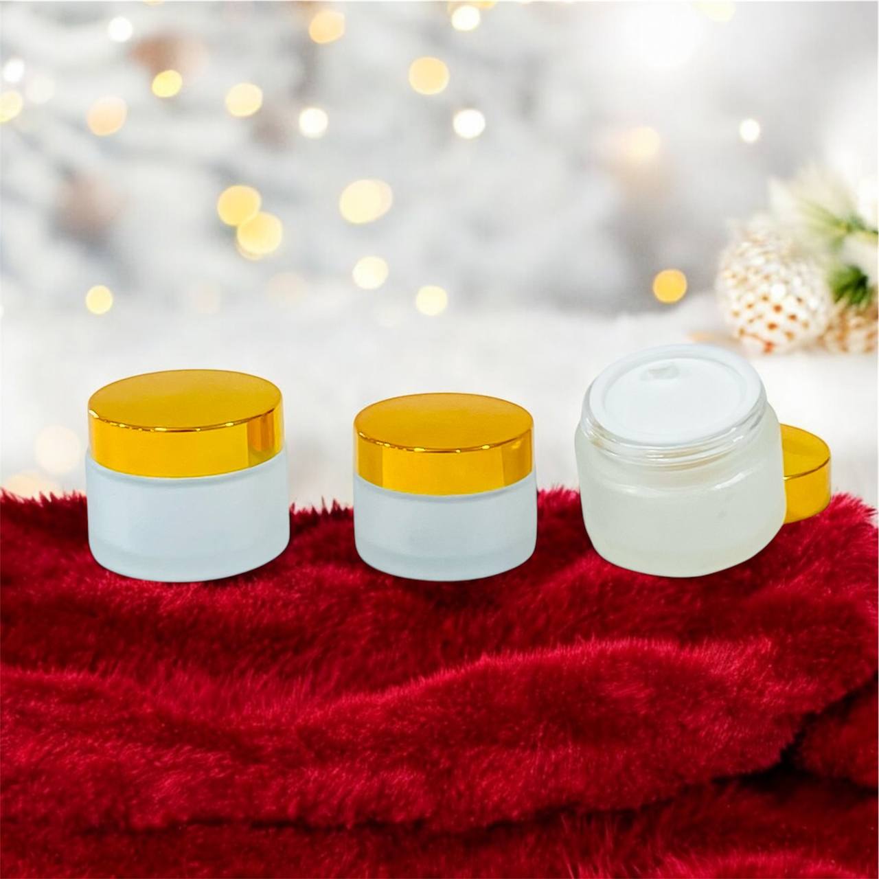 photo_3_2024-12-01_21-51-19 عبوة زجاجية فاخرة معتمة للكريمات عبوة 30 & 50 مل مع غطاء حماية ومغطة ذهبية - الصورة 1