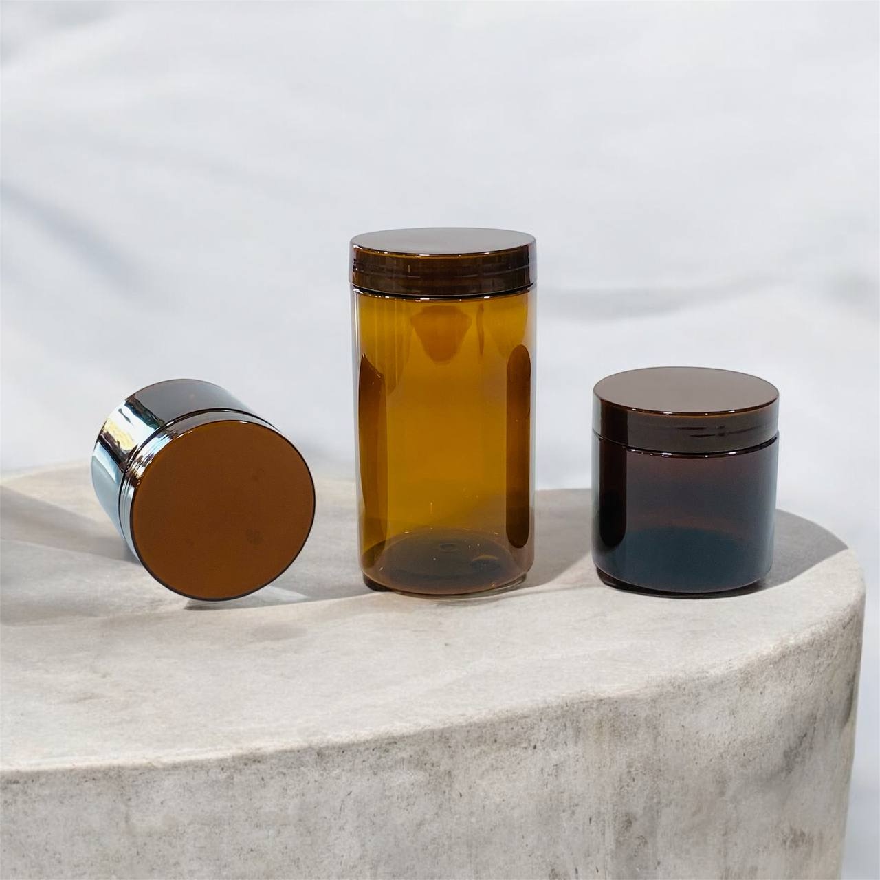 photo_5_2024-12-23_00-34-39 علب بلاستيك عسلية فاخرة متعددة الاستعمالات لحفظ كامل من الرطوبة والهواء - الصورة 1