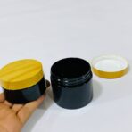 ⁦علب بلاستيك لون اسود غطاء ملون خشبي متعددة الاستعمالات عبوة 100/150 مل⁩ - الصورة ⁦8⁩