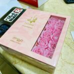 ⁦عطر فاطمة زيمايا من أفنان عبوة 100 مل مع بوكس ورد هدية فاخرة⁩ - الصورة ⁦3⁩