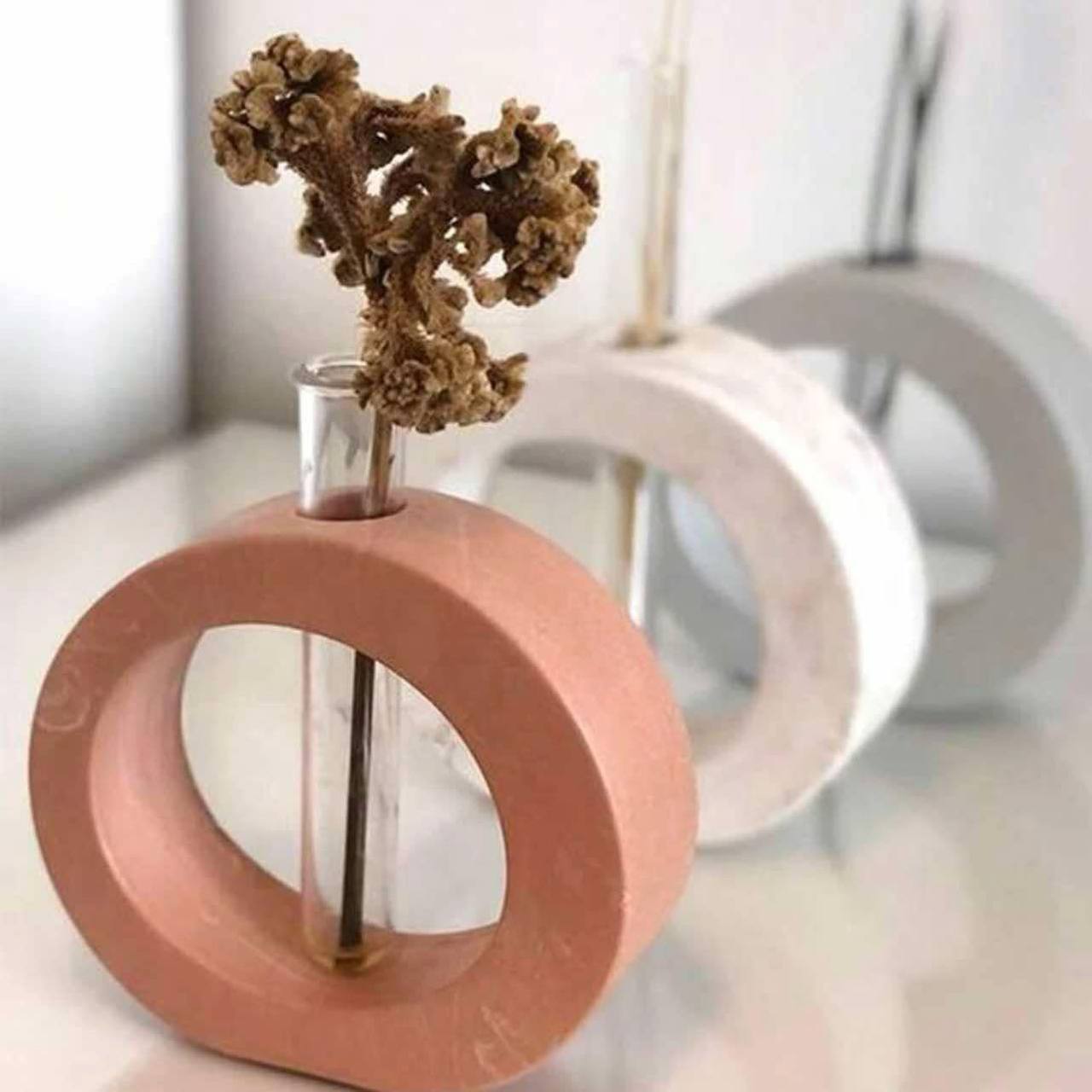 photo_2_2025-01-08_01-17-54 قالب سيلكون دائري مزهرية لصنع ديكورات المنزل بالجبس بدون زجاجة WFHM77 - الصورة 1