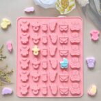 ⁦قالب سيليكون 36 تجويف تصميم حاجات البيبي دبدوب رضاعه لهاية عفسة بيبي عربة ولبسة MA93⁩ - الصورة ⁦2⁩