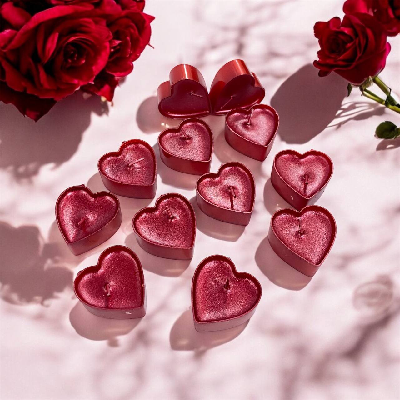 photo_2_2025-02-23_20-45-11 مجموعة شموع حمراء على شكل قلب 12 شمعة - الصورة 1