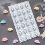 ⁦قالب سيليكون MA93 شكل ورقة نبات البرسيم 24 فتحه لصنع الحلوى و بخور مستكة والكعك⁩ - الصورة ⁦5⁩