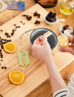 ⁦قالب سيلكون ب6 تقسيمات مشكلة لاستخدام الفواحات العطرية WFHM77⁩ - الصورة ⁦3⁩