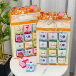 ستاند عيدية الأطفال 24 علبة ، وجهين 12 من كل جانب ، خلوط العيد للأطفال