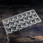 ⁦قالب اكريليك فاخر شكل قلوب ثلاثي الابعاد لصنع الشوكلاته 21 قلب مناسب لتوزيعات الافراح⁩ - الصورة ⁦2⁩