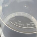 ⁦علبة بلاستيك 1 كيلو للحفظ الغذائي الآمن ، غطاء محكم الاغلاق  1 لتر⁩ - الصورة ⁦3⁩