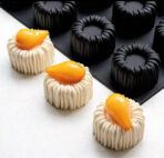 قالب سيلكون مكون من 12 بشكل اسطواني مناسب لصنع الكيك ومحلبية والجيلي والحلويات ويحتمل الحرارة WFHM77