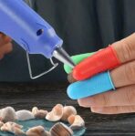 3 قطع من واقي الاصابع من الطلاء او الغراء الساخن وللحرف اليدوية لون ازرق WFHM77