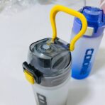 ⁦ترمس مياه شراب و مص طوبو بلاستيك غذائي ،مناسب للمدرسة والجيم 720 مل⁩ - الصورة ⁦3⁩