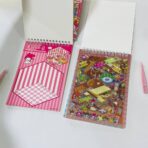 ⁦دفتر ملصقات عالم ثلاثي الابعاد كيرومي / ميلودي ، طوابع شفافة مع غرف الديكور⁩ - الصورة ⁦3⁩