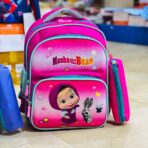 ⁦حقيبة صف اول وروضة مع مقلمة ، شخصيات الاطفال ، 3 جيوب أساسية⁩ - الصورة ⁦4⁩