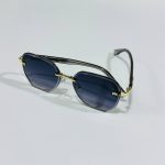 نظارة شمسية نسائية تصميم شبيه Dior - مع حافظة حماية