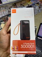 ⁦باور بنك 30000 موكسوم مع 2 كوابل ايفون و تايب سي واضاءة - 5 مداخل إضافية⁩ - الصورة ⁦2⁩