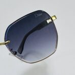 ⁦نظارة شمسية نسائية تصميم شبيه Dior - مع حافظة حماية⁩ - الصورة ⁦5⁩