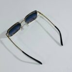 ⁦نظارة شمسية نسائية تصميم شبيه  MIU MIU عدسات أزرق متدرج مع حافظة حماية⁩ - الصورة ⁦6⁩