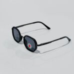 ⁦نظارة شمسية رجالية مع حافظة حماية⁩ - الصورة ⁦4⁩